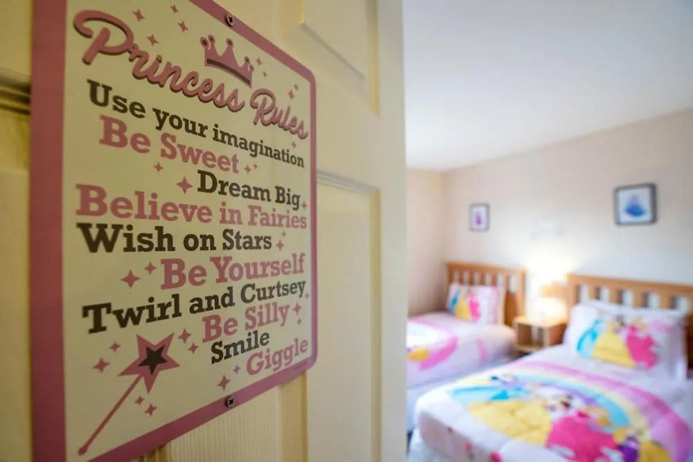 Windsor Palms I Stylish Villa With Themed Rooms Davenport 0*,
